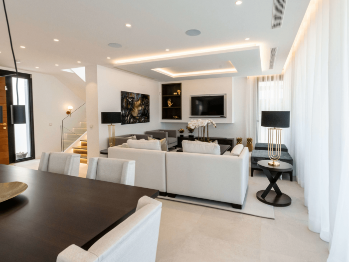 Qlistings Amapura Brand New Villa image 2